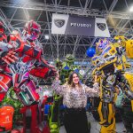 Salon de l'auto robots géants