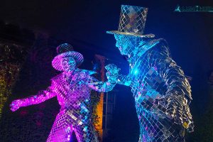 Lire la suite à propos de l’article LES GENTLEMEN MIRROIR